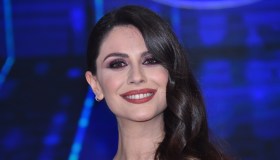 Ludovica Caramis, l’ex prof de L’Eredità torna in TV, è incinta: “Vi svelo il sesso”