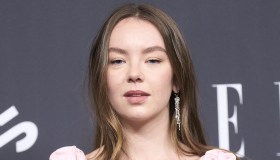 Alexandra di Hannover, per la prima volta in ospedale dal padre. Ma al gala seduce