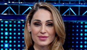 Anna Tatangelo incinta, l’annuncio a sorpresa: “Un altro nuovo inizio”