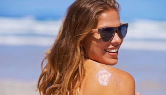 L’ombretto più cool della primavera è questo. Lo abbiamo visto su TikTok sta bene a tutte