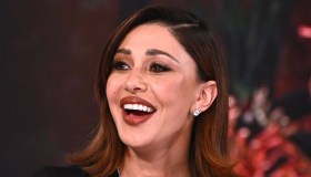 Nell’armadio di Belen, la Hermès da sogno e la Chanel da 6000 euro ora in vendita