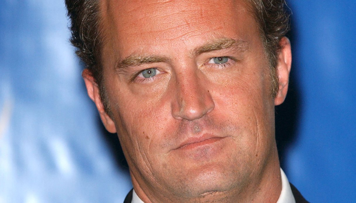Matthew Perry, due anni dopo: uno dei medici si dichiara colpevole