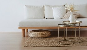 Colori estivi per la casa, come arredare con la palette della stagione