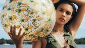 Lo abbiamo trovato: è questo il costume intero che vorrai indossare per tutta l’estate