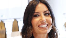 Elisabetta Gregoraci, il mini dress con scollatura vertiginosa: “Favolosa”