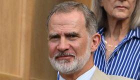 Felipe di Spagna a Wimbledon con stile, l’incontro con Kate e William e le parole per Alcaraz