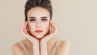 Arriva dalla Corea un’altra ossessione beauty. Il toner pad che illumina, idrata e rinfresca la pelle del viso