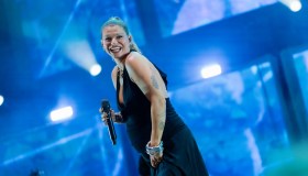 Alessandra Amoroso incinta, i look premaman