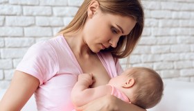 Enterocolite necrotizzante o NEC, cos’è e come si può prevenire grazie al latte materno