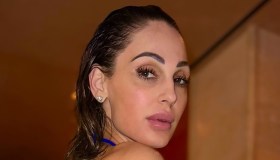 Anna Tatangelo, incinta e bellissima: il look premaman