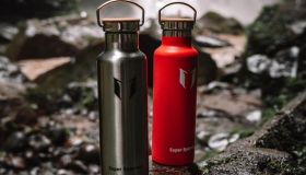 Con quasi 60mila recensioni questa è la borraccia termica su cui scommettere per idratarti da mattina a sera