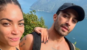 Elodie, nessuna crisi con Iannone: si concedono una vacanza “speziale”