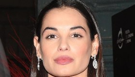 Francesca Chillemi incinta, annullati tutti gli impegni: “Gravidanza delicata”