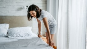 Lenzuola e copriletto, quali scegliere in estate