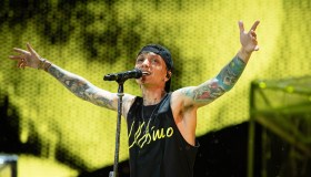 Ultimo, la scaletta del concerto all’Olimpico 2025 (con un annuncio speciale)