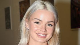 Mercedesz Henger incinta, l’annuncio a bordo piscina e la reazione di mamma Eva