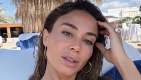 Diletta Leotta, il coordinato blu zebrato da mare conquista tutti: “Spettacolo”