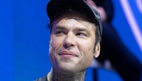 C’erano Fedez, La Russa e Santanché su uno yacht: com’è nato lo strano trio