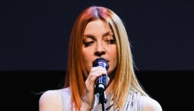 Yoga Radio Estate 2025, le pagelle del 26 agosto: Noemi da urlo (9), conduttori non pervenuti (4)