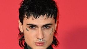 Ballando con le Stelle 2025, Rosa Chemical nel cast: l’annuncio (a passo di danza)