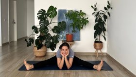 7 posizioni di yoga per diventare più flessibile (anche da principiante)