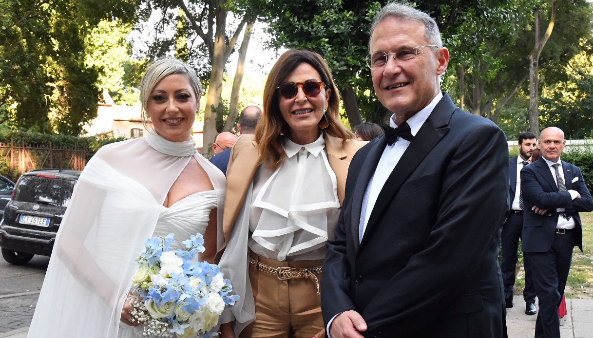 Il matrimonio di Edmondo Cirielli e Maria Rosaria Campitiello con Daniela Santanchè