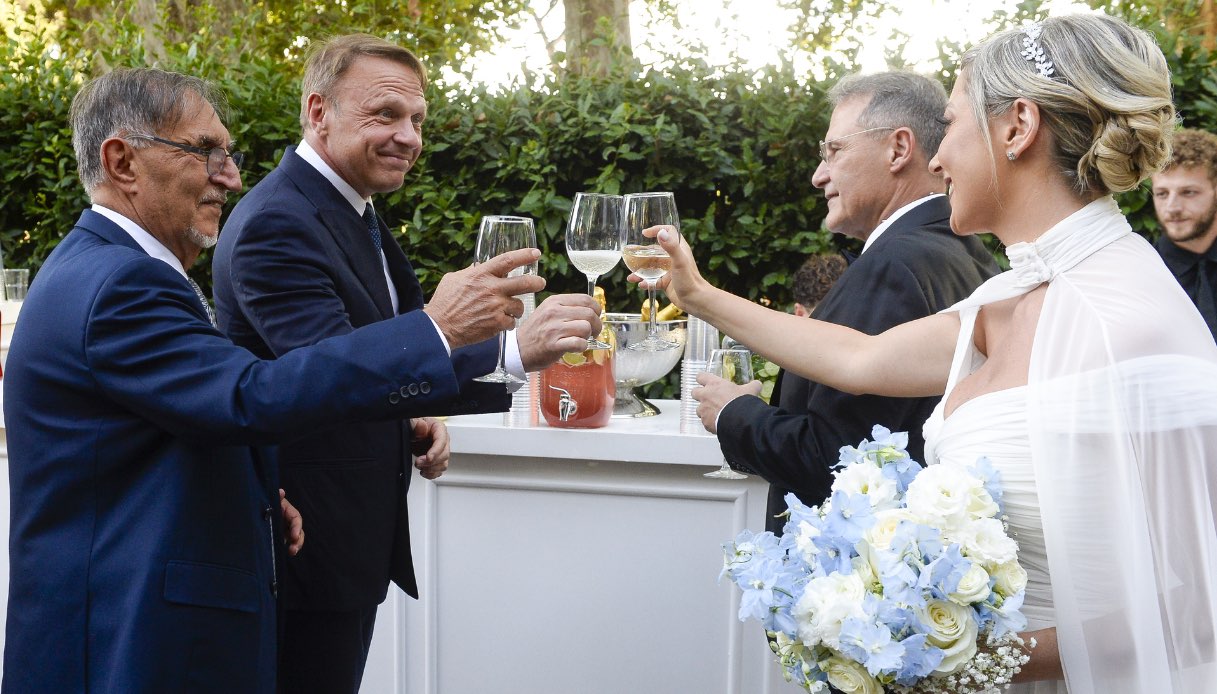 Il matrimonio di Edmondo Cirielli e Maria Rosaria Campitiello a Caracalla