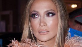 Jennifer Lopez, incidente sul palco: arriva un “intruso” ma il concerto non si ferma