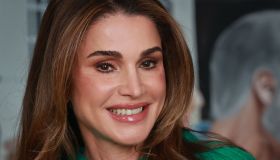 Rania di Giordania lancia il trend dell’estate, il look da giorno che stupisce