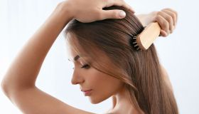 Questo è il siero anticaduta su cui puntare per riparare i capelli dopo l’estate