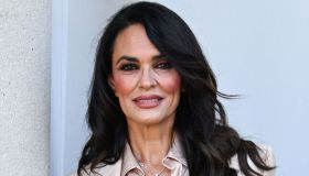 Maria Grazia Cucinotta, l’essenza dell’eleganza al Festival di Venezia