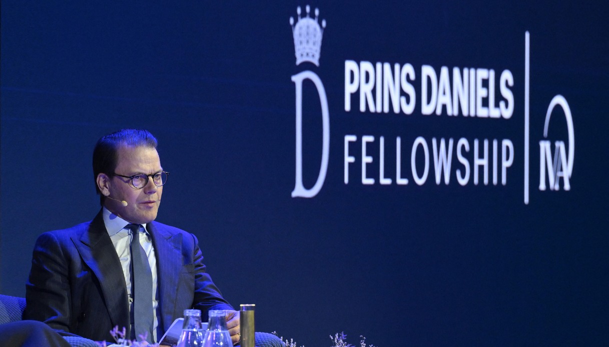 Il Principe Daniel partecipa al "Prince Daniels Fellowship" - World of Volvo