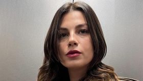 Emma Marrone ricorda il padre scomparso e si emoziona al concerto