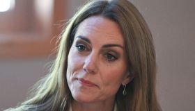 Kate Middleton, il passo indietro dopo le critiche, mentre i Sussex “volano” online