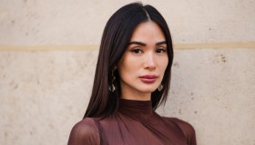 Titanio e ioni rendono questa piastra (già virale su TikTok) potentissima. È il momento di provarla