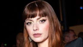 Le scarpe trasparenti di Annalisa sono il nuovo trend da copiare. Anche in versione low cost