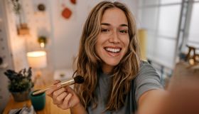 Buon compleanno Amazon, e piovono le offerte sui prodotti beauty best seller (e non solo)