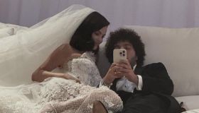 Matrimonio di Selena Gomez con Benny Blanco, le foto più belle e i dettagli dell’abito da sposa