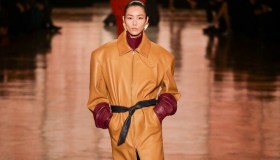 Tendenze capispalla autunno 2025, ecco le 5 giacche da sfoggiare in città