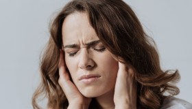 Dolore acuto e dolore cronico, come nascono, perché sono diversi e come li cureremo