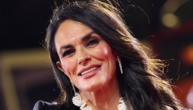 Venezia 2025, pagelle look del decimo red carpet: Gerini risplende (9), Cucinotta maschile e travolgente (10)