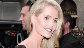 Kitty Spencer alla Milano Fashion Week: lingerie a vista per la cugina di William