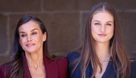 Letizia di Spagna e Leonor, il look coordinato ha un messaggio nascosto