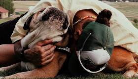 Lewis Hamilton: “La decisione più difficile della mia vita”. L’addio al suo Roscoe