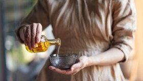 Olio di lavanda nel bucato, come utilizzarlo e a cosa serve