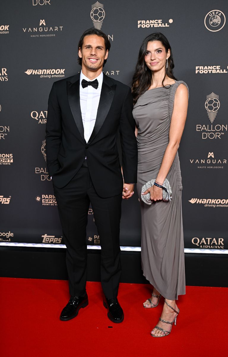 I look delle Wags al Pallone d'oro 2025