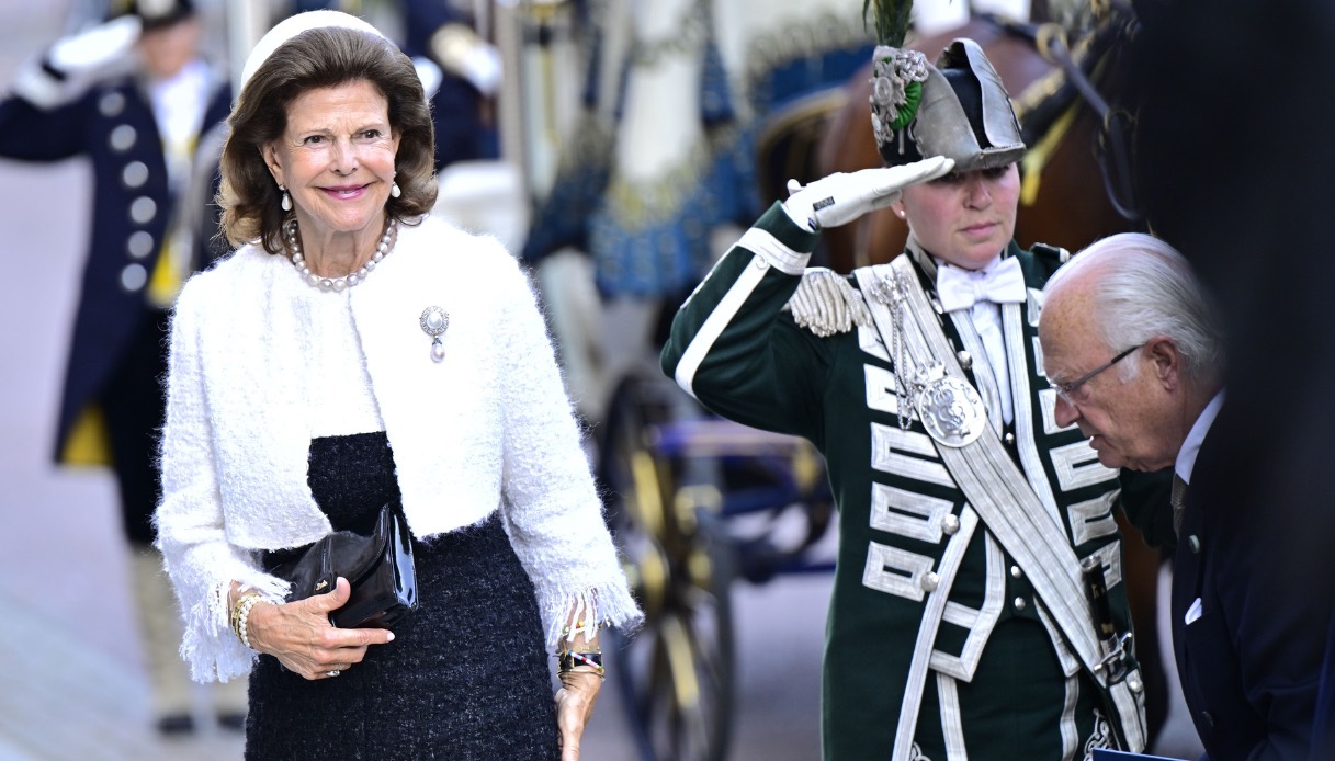 Regina Silvia di Svezia in tweed