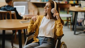 Sclerosi multipla, la musica può aiutare chi ha bisogno di riabilitazione