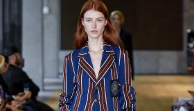 Stile collegiale autunno 2025: tutti i look preppy per un back to school esplosivo