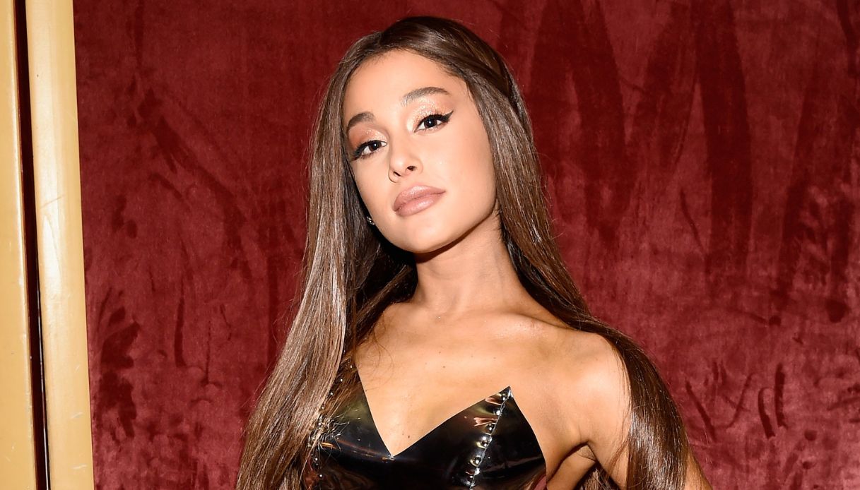 ariana grande ha di nuovo i capelli scuri il ritorno alle origini dopo wicked da Dilei.it ariana grande ha di nuovo i capelli scuri il ritorno alle origini dopo wicked